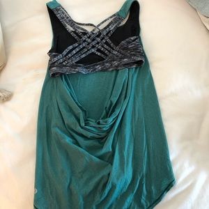 Lululemon tank with built in bra